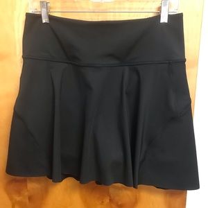 NWT ATHLETA Ace Tennis 15.5" Skort Sz MED Black Stretch